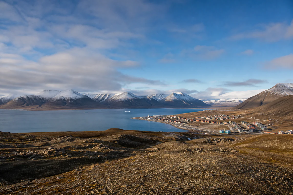 Elevated view of Longyearbyen and the Svalbard mountains