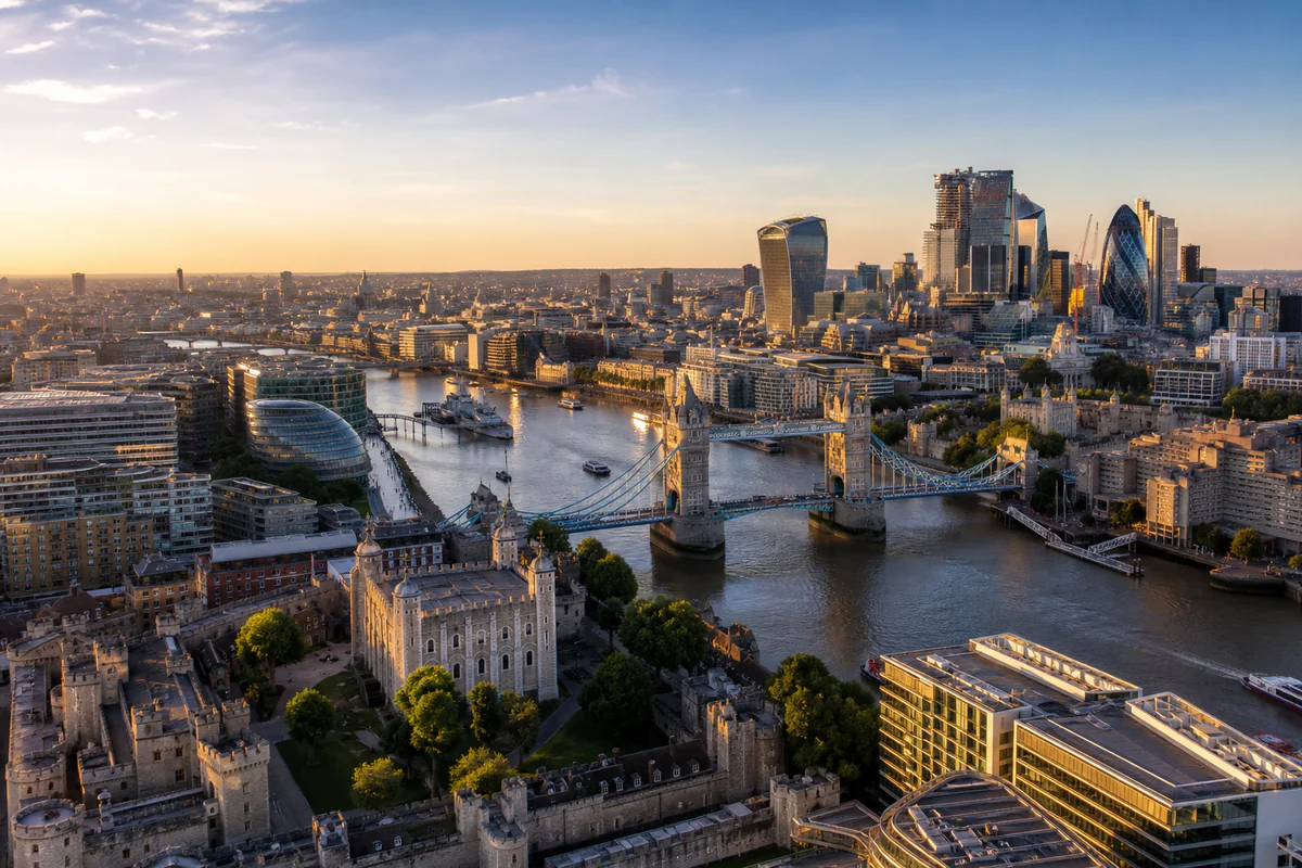 Aerial travel view of United Kingdom, illustrating UK SRT Exceptional Circumstances: The 60 Days Are Not a Free Allowance.