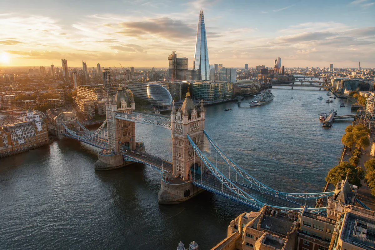 Aerial travel view of United Kingdom, illustrating UK SRT Work Tie: Why 3-Hour UK Workdays Matter.